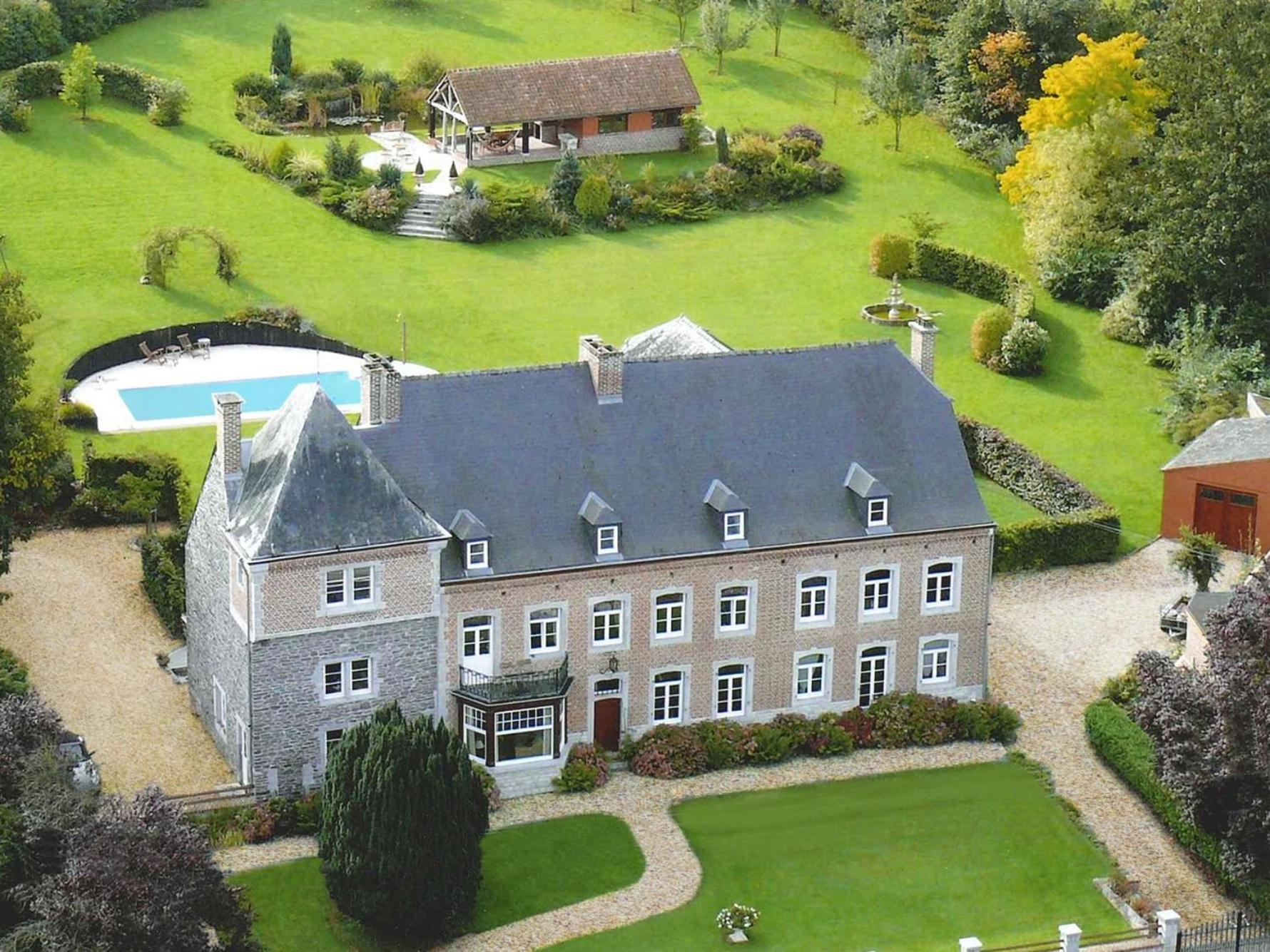 Hotel Le Richmond Godinne Exteriér fotografie